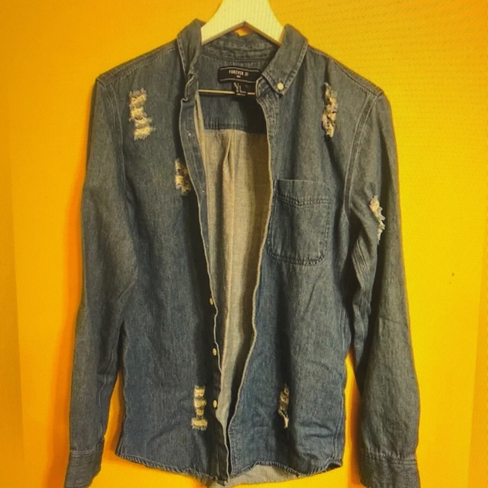 Men's Distressed Denim Jacket